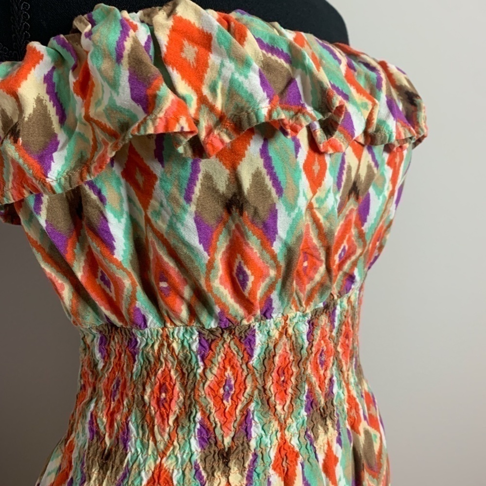 579 Sleeveless Multi-Color Dress - Picture 2 of 7